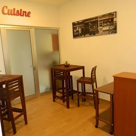 旅行者的住宿加早餐旅馆 4* 那不勒斯